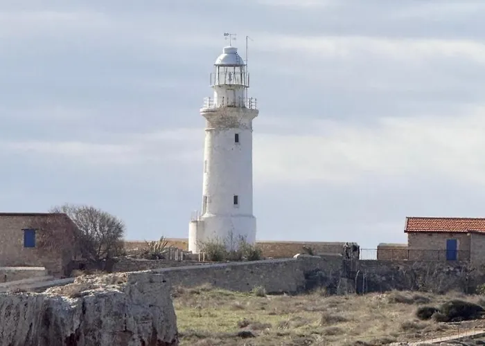 Апартаменты By The Sea, With A Sandy Пафос