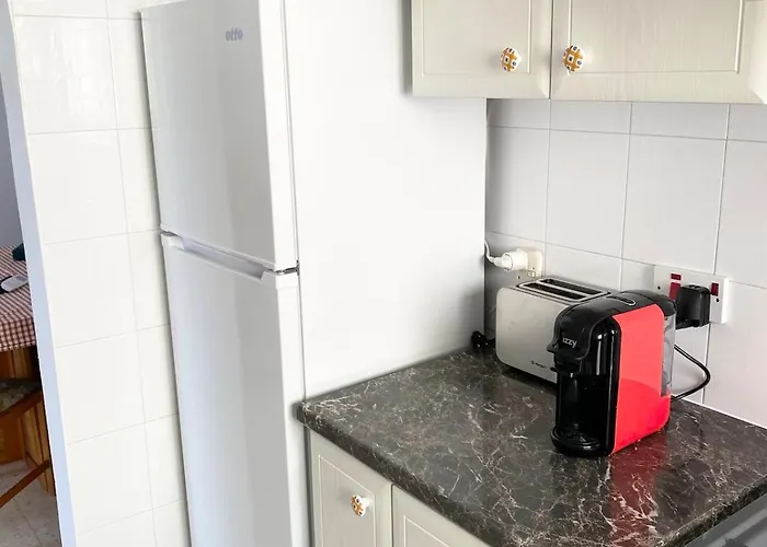 דירה By The Sea, With A Sandy *