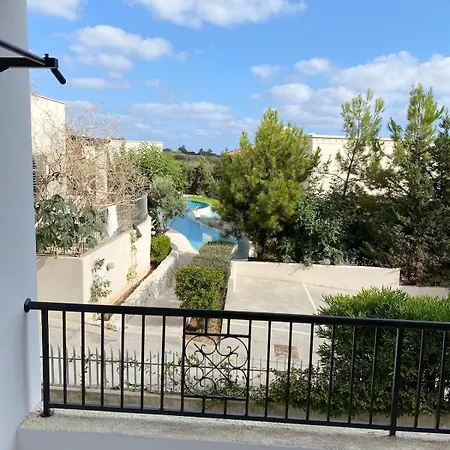 Apartment By The Sea, With A Sandy
